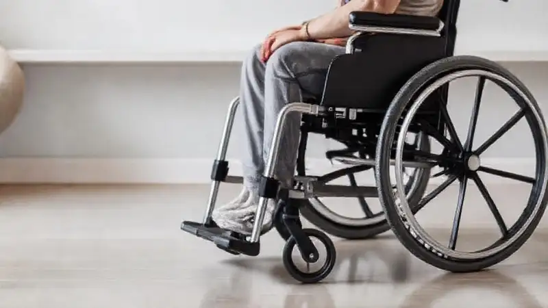 Silla de ruedas moderna para vivir bien