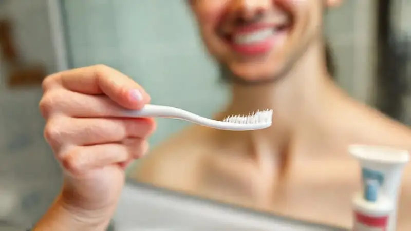Cepillo de dientes guía una sonrisa